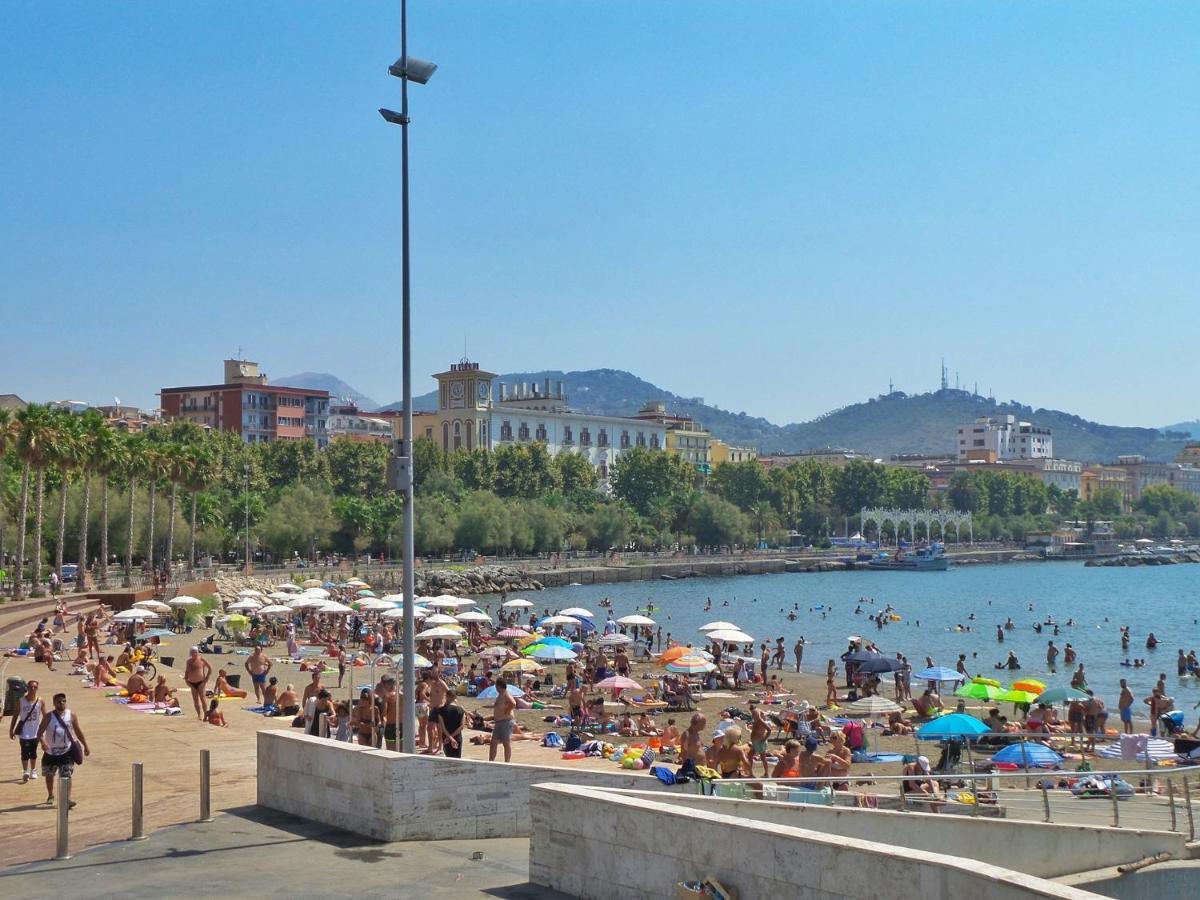 Salerno Mare E Luci Deluxe Exterior foto